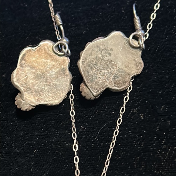 Vintage Sterling Navajo Malachite Necklace & Earring Set - Picture 5 of 6